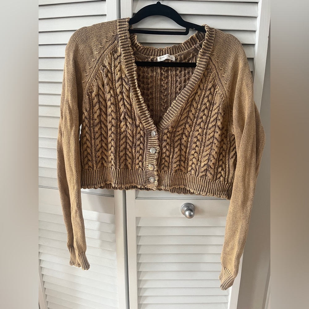 Miss Love Gold Distressed Cable Detailed Cardigan